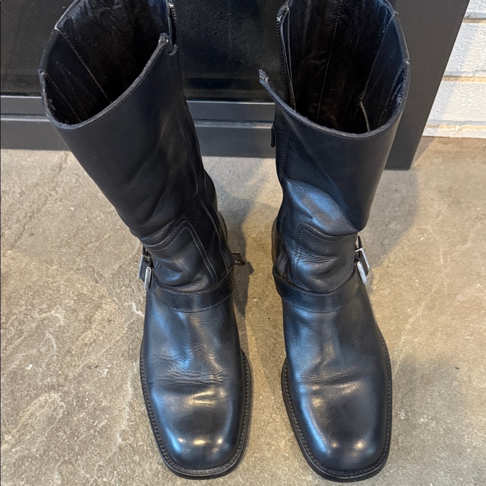 Gucci Black Leather women’s boots